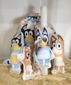 Σετ λαμπάδα με υφασμάτινα μαξιλαροκουκλάκια "Bluey" και ίδιο σακίδιο πλάτης