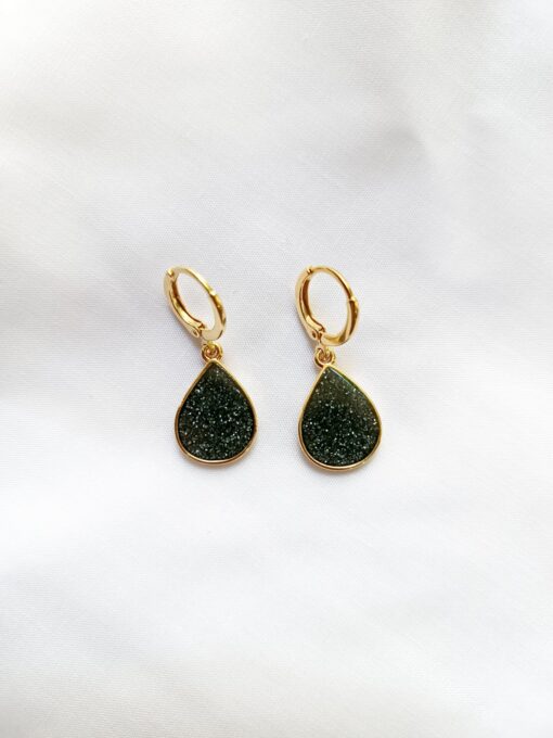 Drops with black glitter