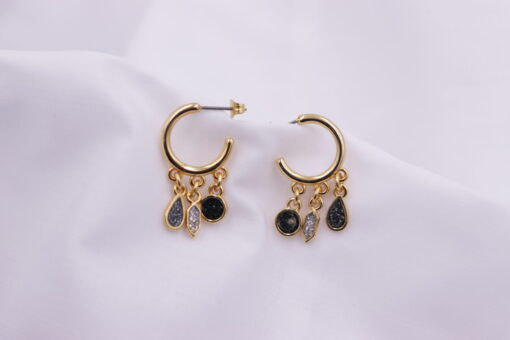 Oriental glitter earrings