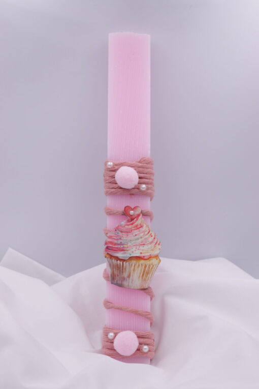 Πασχαλινή χειροποίητη λαμπάδα με cupcake
