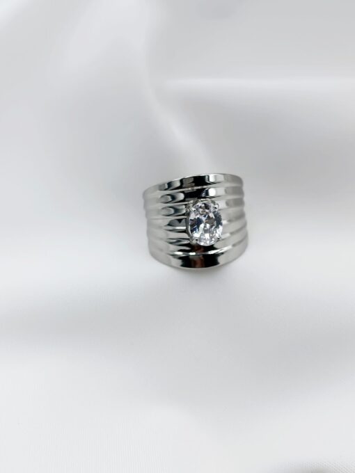 Mid crystal silver